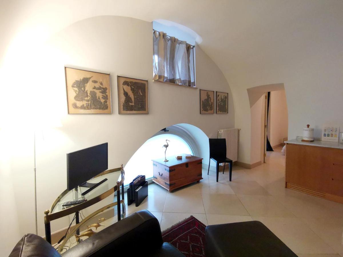 Scesa San Michele Apartment Bari Exterior foto