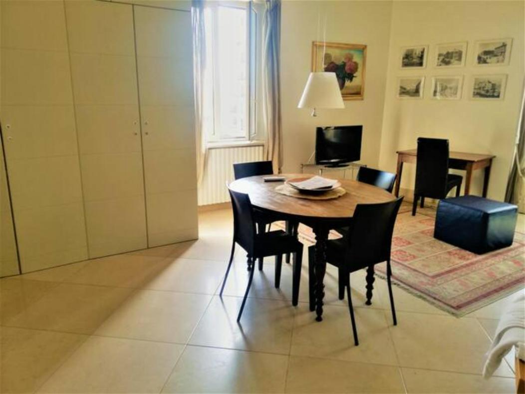 Scesa San Michele Apartment Bari Exterior foto