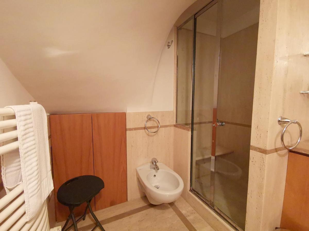 Scesa San Michele Apartment Bari Exterior foto