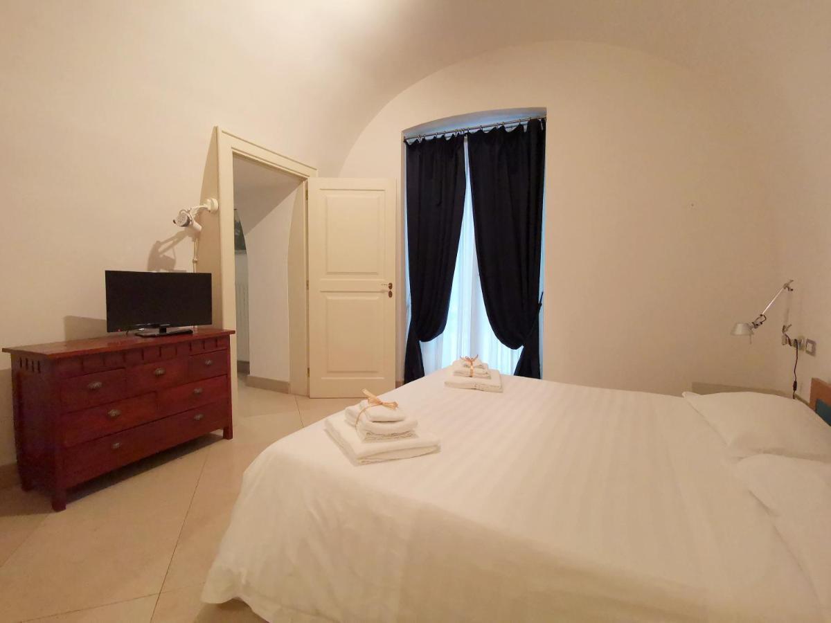 Scesa San Michele Apartment Bari Exterior foto