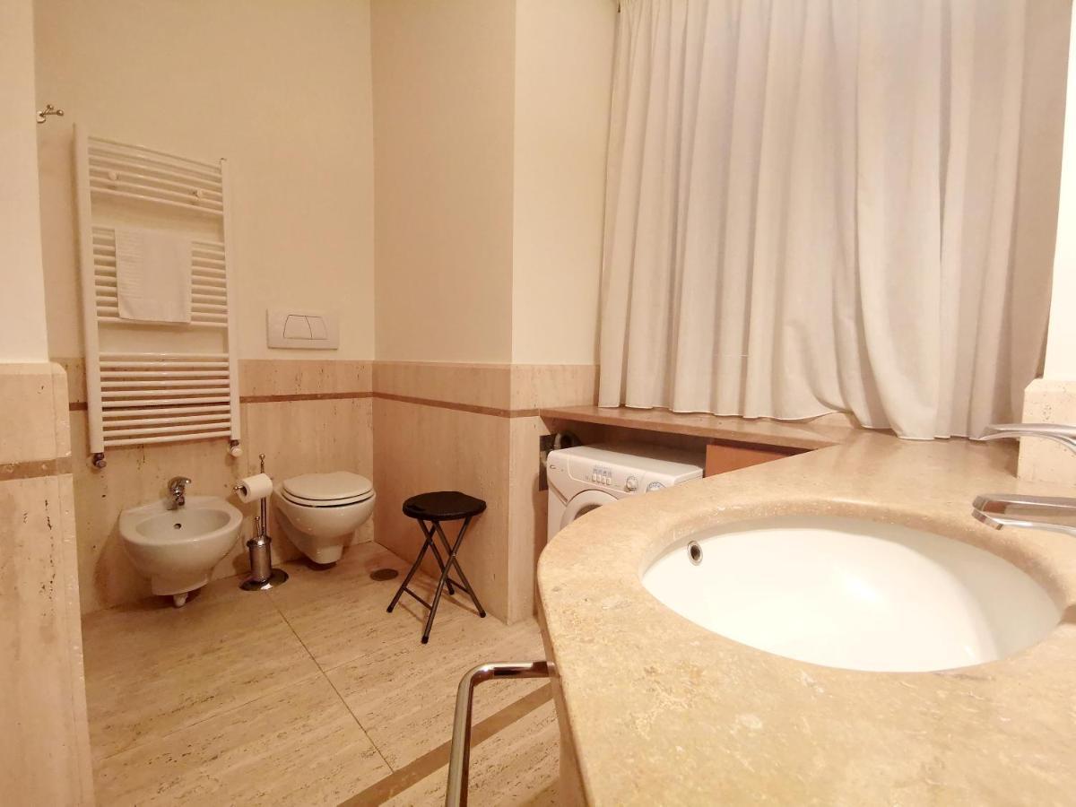 Scesa San Michele Apartment Bari Exterior foto